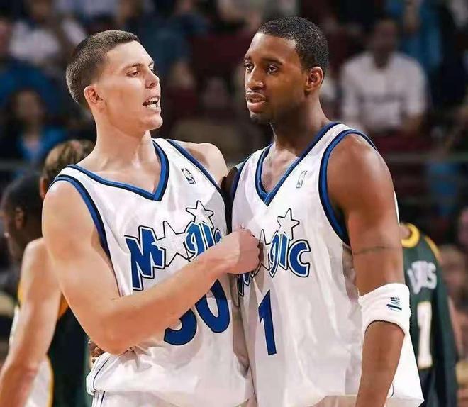 现场气氛一 现场气氛一