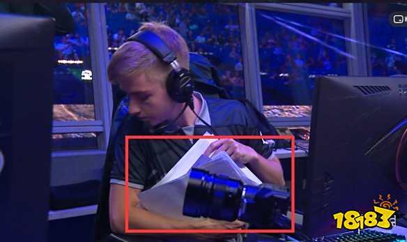 手多次进攻 手多次进攻